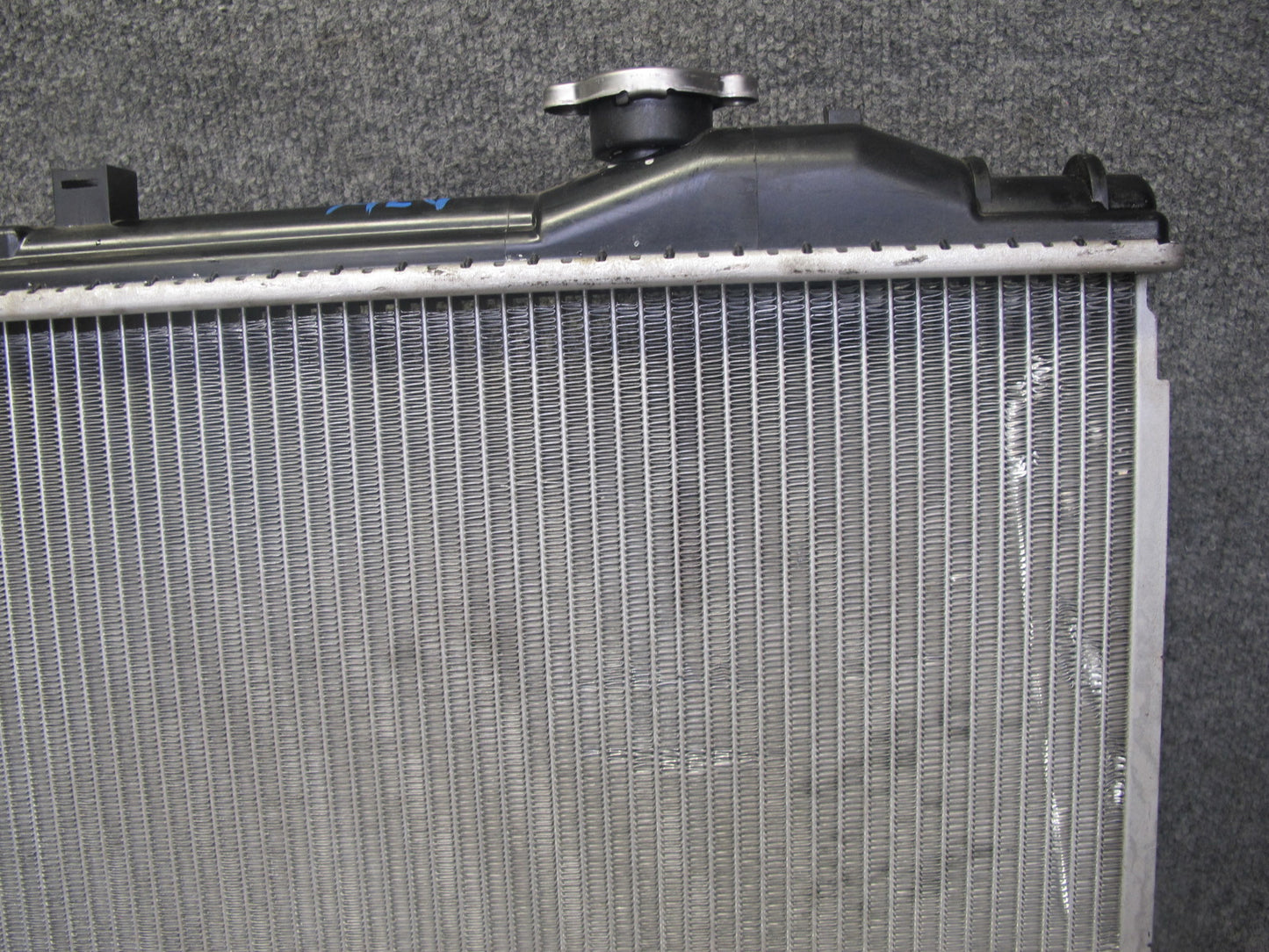 98-05 Lexus JZS160L GS400 GS300 Engine Cooling Radiator CSF 2606