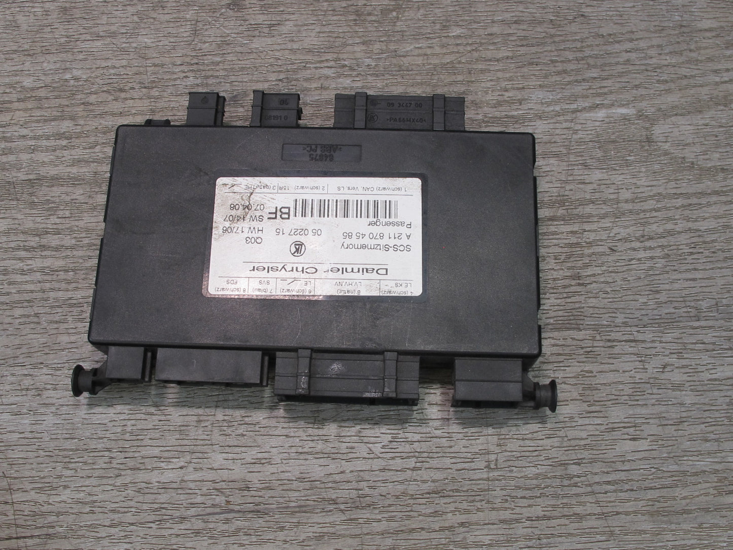 06-08 Mercedes X164 W164 GL ML Front Right Seat Control Module 2118704585 OEM