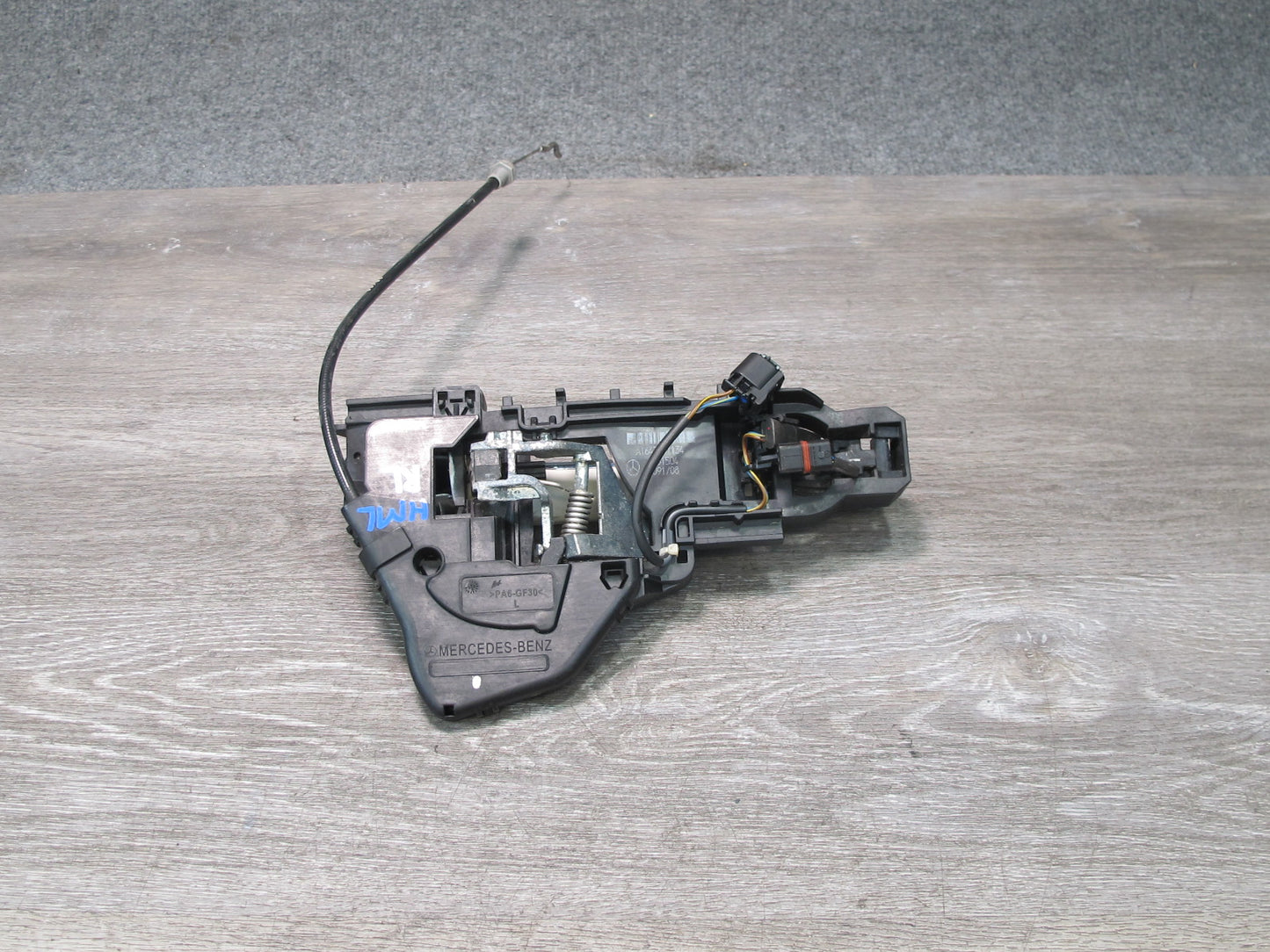 06-11 Mercedes W164 Ml-class Rear Left Door Exterior Handle Keyless White OEM