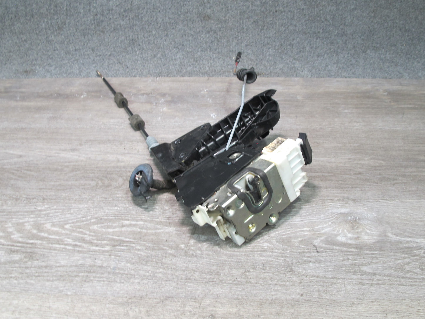 06-11 Mercedes W164 Ml-class Rear Right Door Lock Latch Actuator OEM