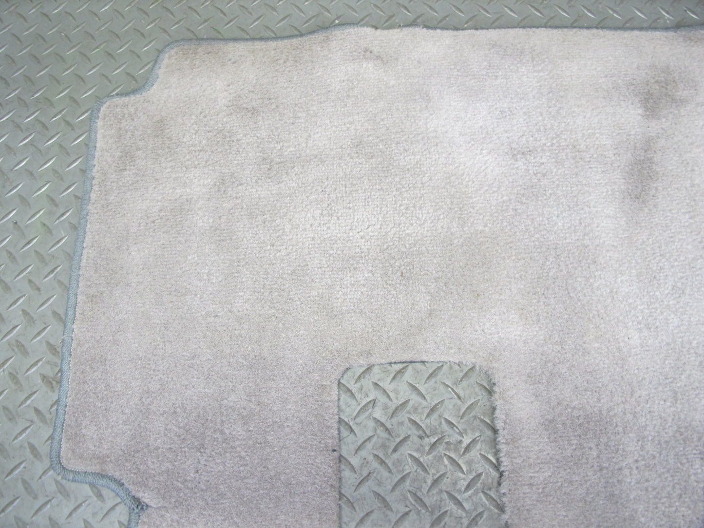 2003-2007 Lexus UZJ100L LX470 Rear Trunk Floor Cargo MAT Carpet Cover