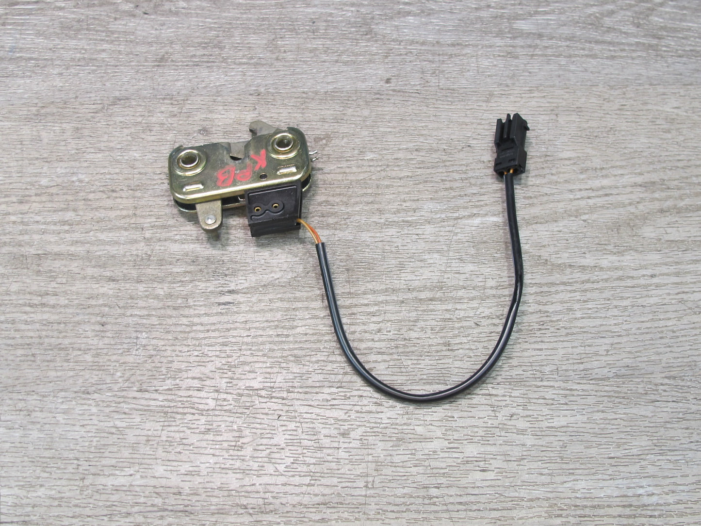 1997-2004 Porsche Boxster 986 Rear Trunk Lid Lock Latch 98651205302