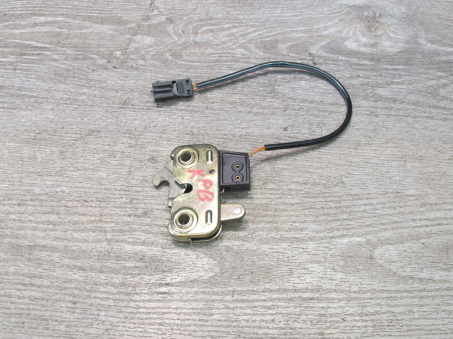 1997-2004 Porsche Boxster 986 Rear Trunk Lid Lock Latch 98651205302
