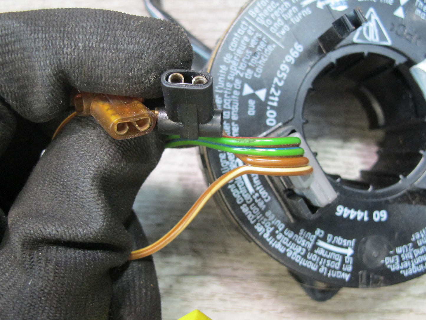 97-04 PORSCHE BOXSTER 986 STEERING COLUMN CLOCK SPRING 99665221100 OEM