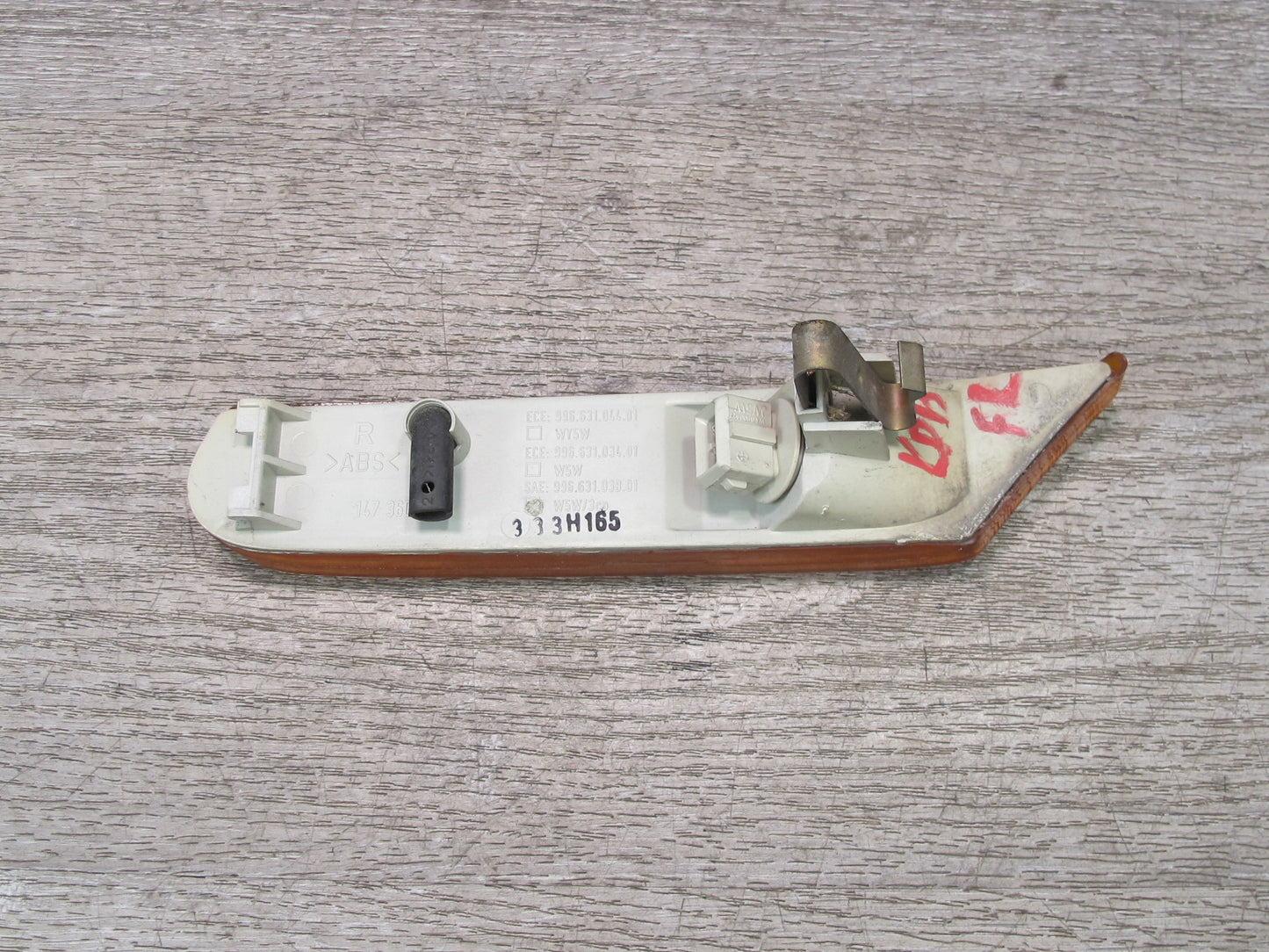 1997-2004 Porsche Boxster 986 Front Right Side Turn Signal Marker Light