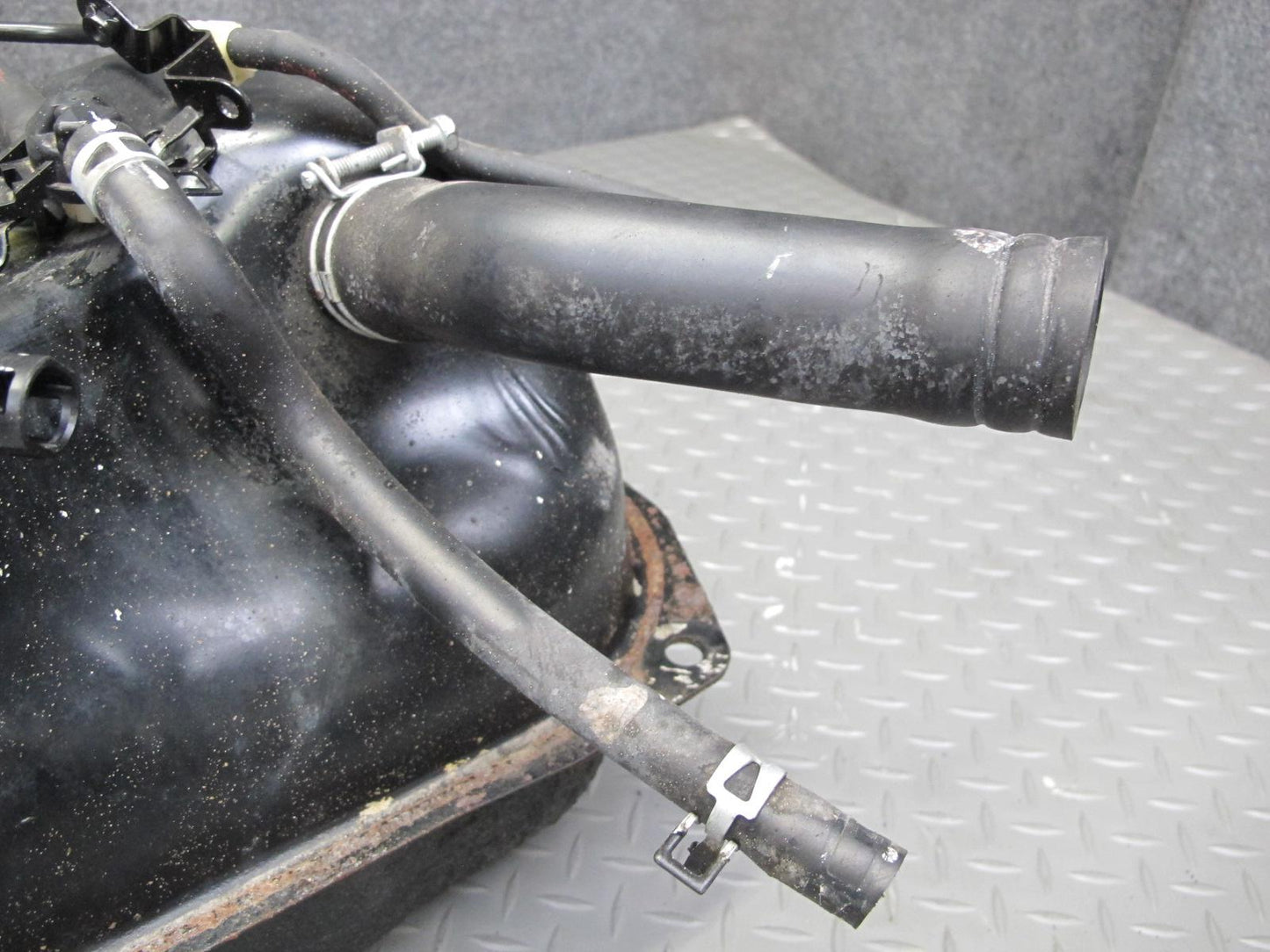 00-05 Honda S2000 Gas Fuel Tank Unit OEM