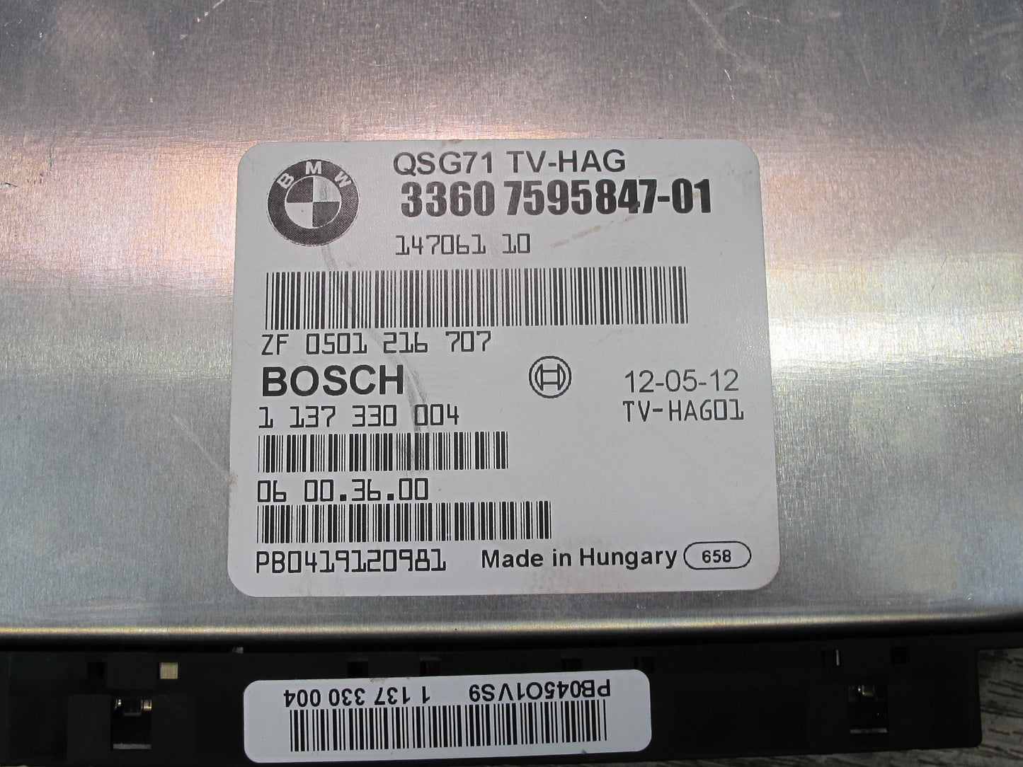 2010-2013 BMW E70 E71 X5M X6M Rear Differential Lock Control Module 7595847