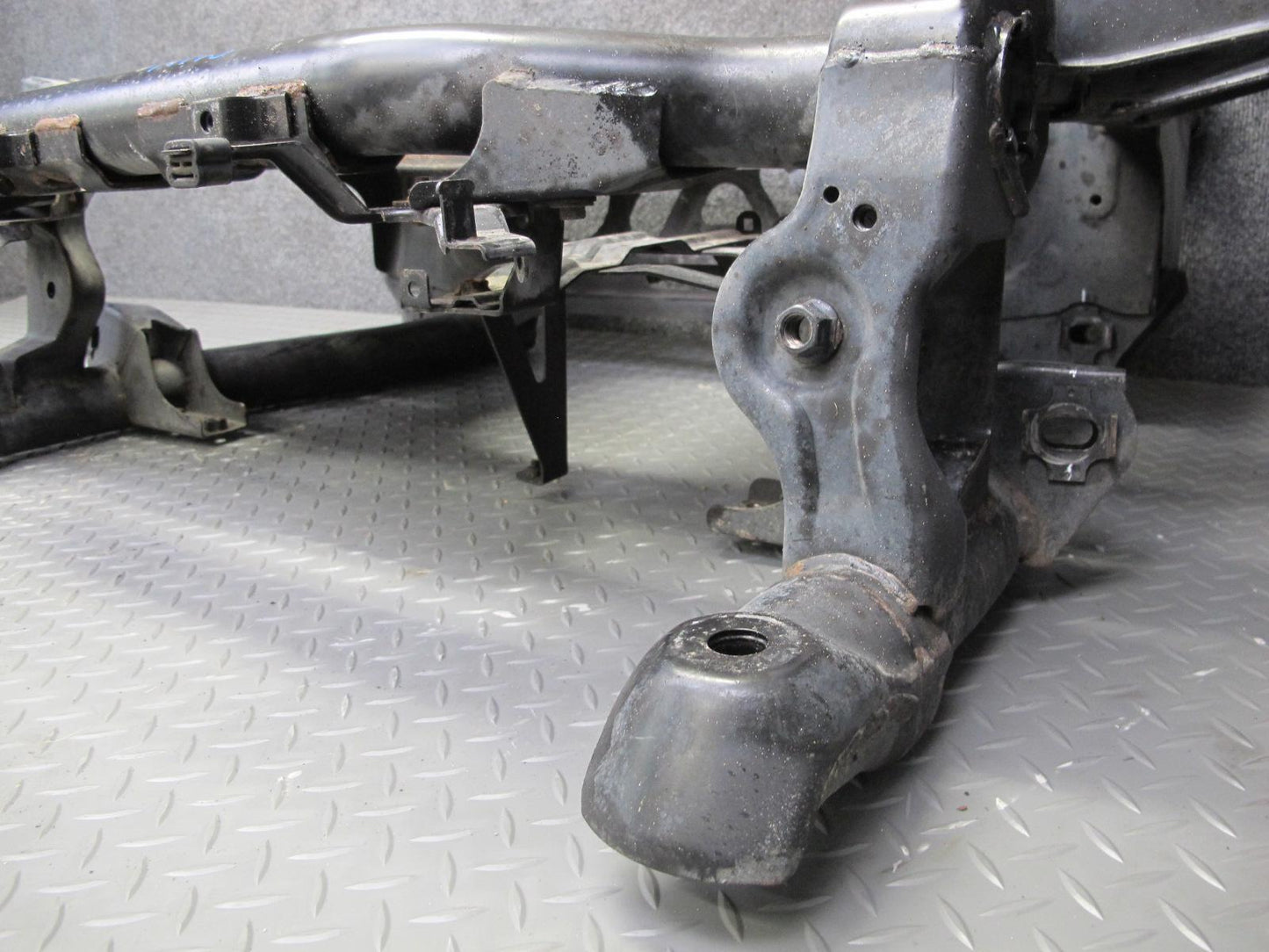 00-03 Honda S2000 Rear Suspension Subframe Crossmember Carrier OEM