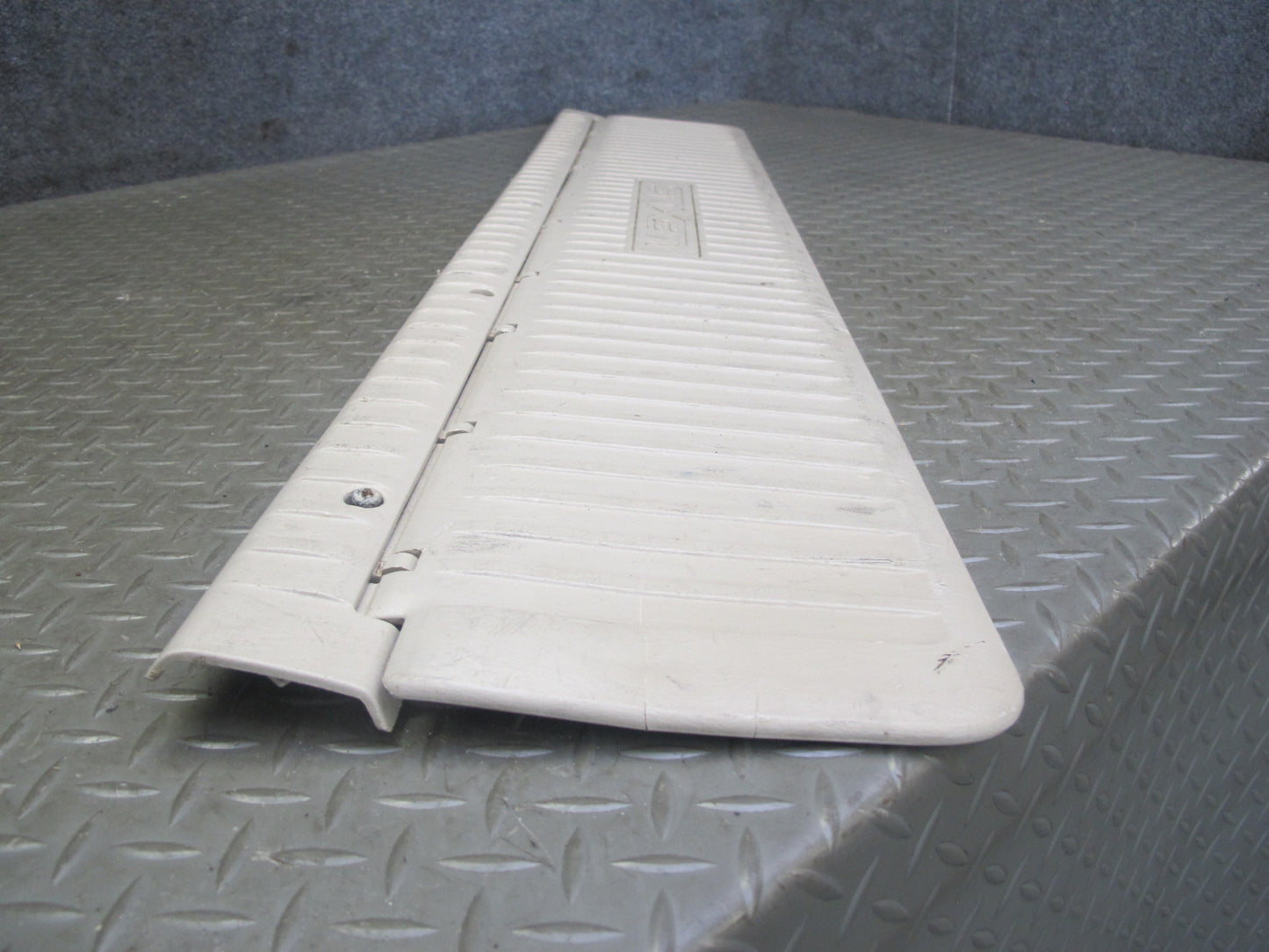 1998-2007 Lexus LX470 J100 Rear Trunk Cargo Floor Scuff Plate Trim Panel Cover