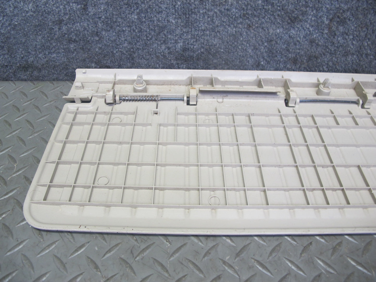 1998-2007 Lexus LX470 J100 Rear Trunk Cargo Floor Scuff Plate Trim Panel Cover