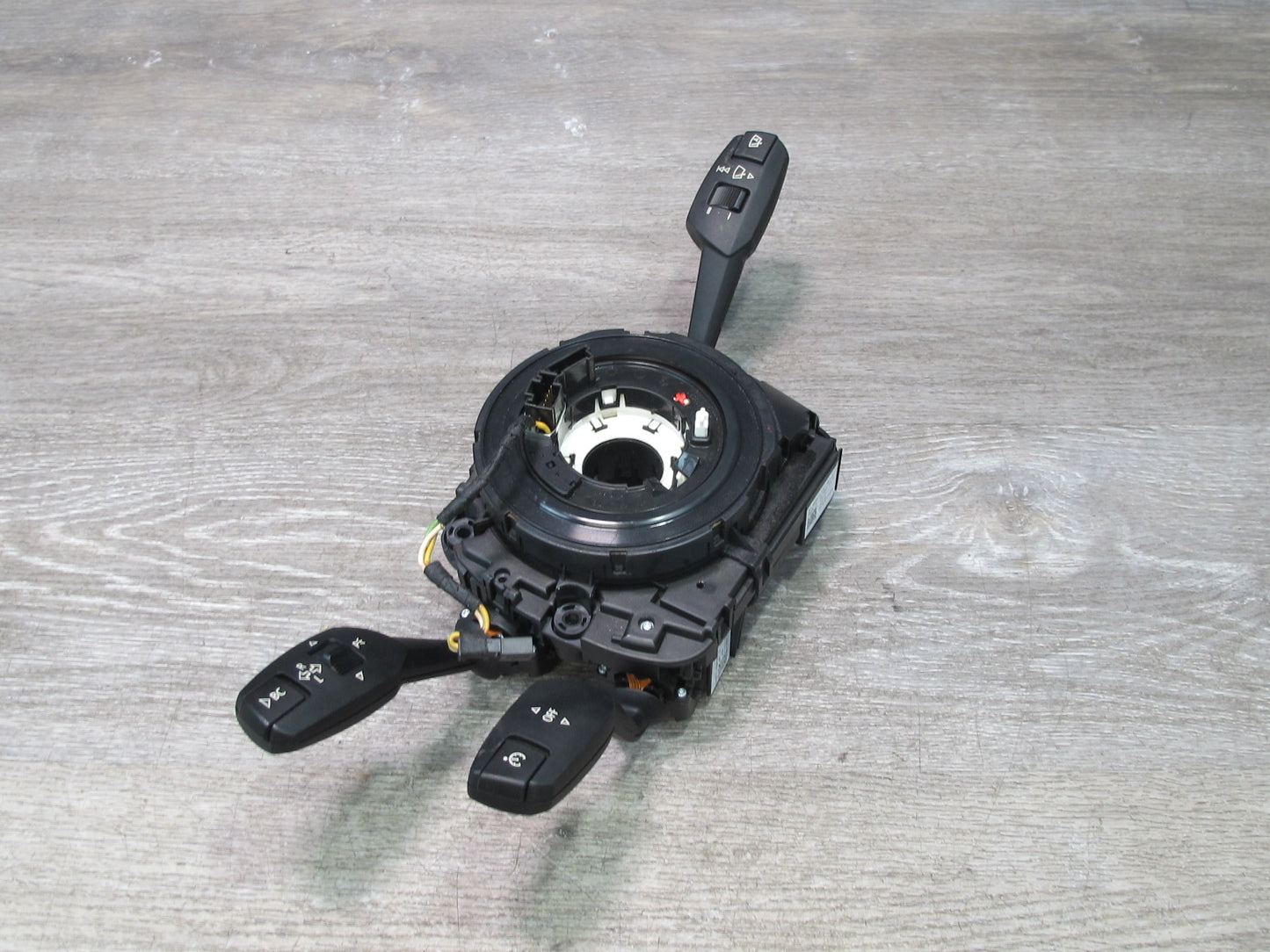 10-13 BMW E70 X5 X5M STEERING COLUMN MULTI SWITCH CLOCK SPRING OEM