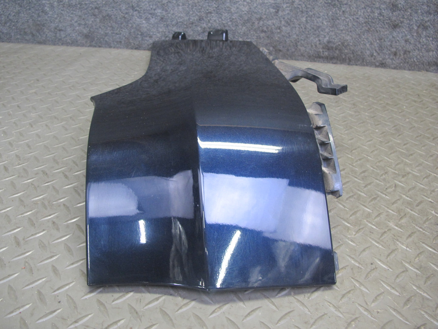 2010-2013 BMW E70 X5M Rear Bumper Left & Right Side Trim Cover Panel Set of 2
