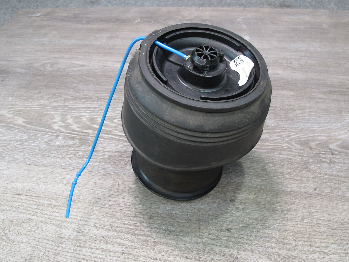 2010-2013 BMW E70 E71 X5M X6M Rear Right Air Spring Shock