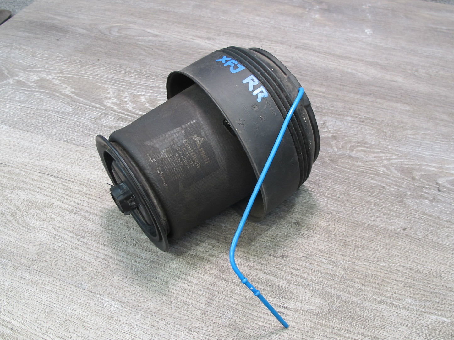 2010-2013 BMW E70 E71 X5M X6M Rear Right Air Spring Shock