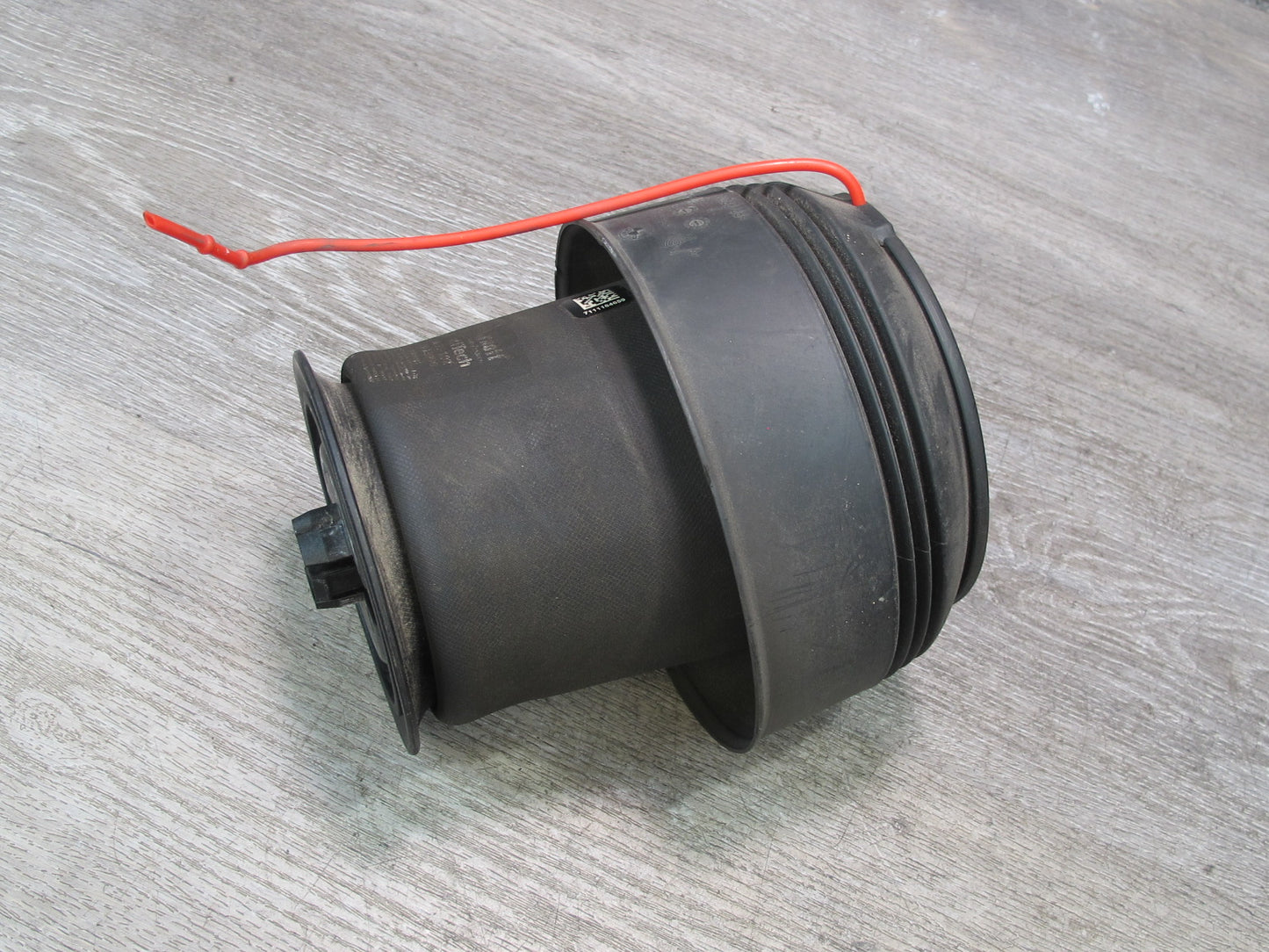 2010-2013 BMW E70 E71 X5M X6M Rear Left Air Spring Shock