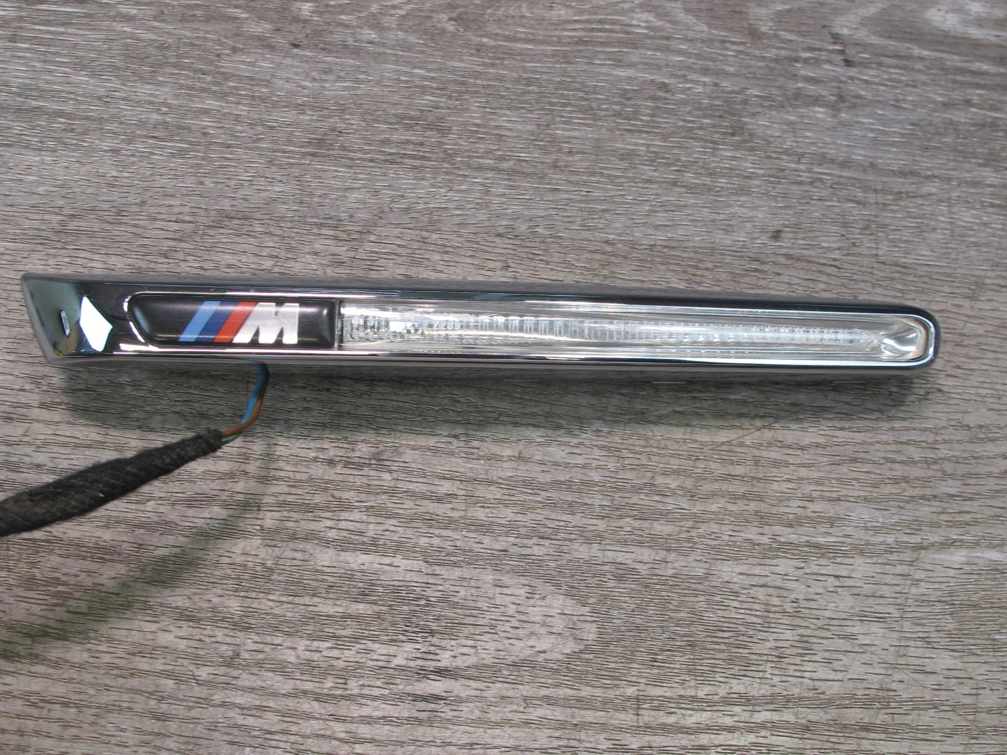 2010-2013 BMW E70 X5M Front Fender Turn Signal Marker Light Lamp Set of 2