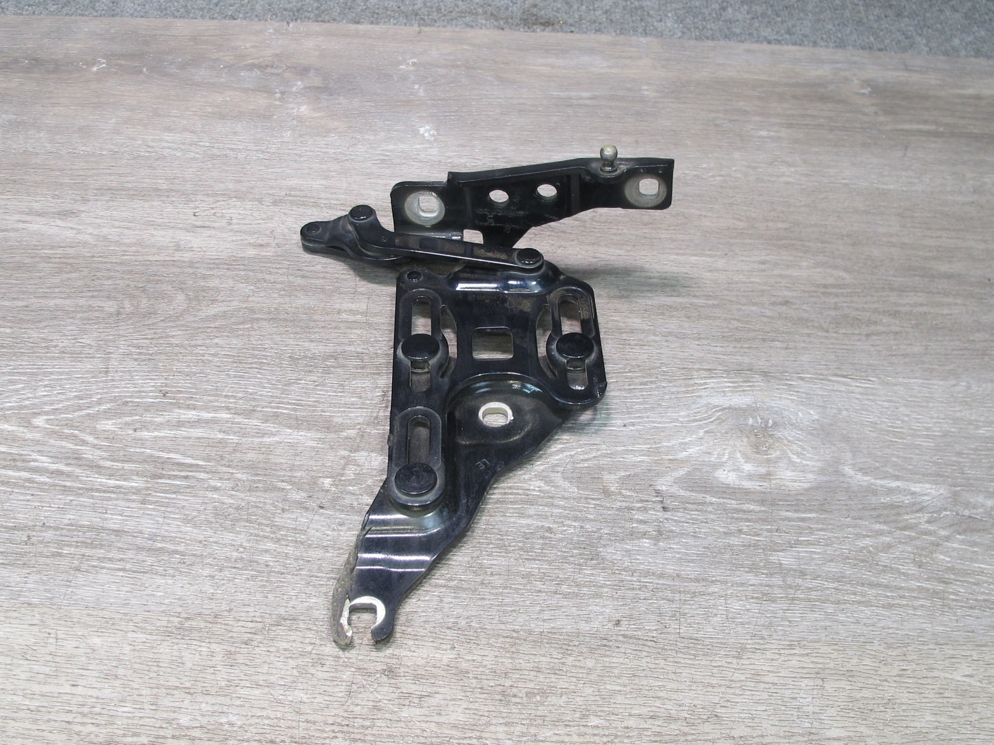 2007-2013 BMW E70 E71 E72 Front Left & Right Hood Hinge Set of 2
