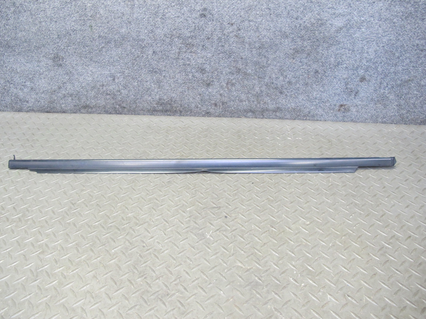 00-09 Honda S2000 Left & Right Door Window Molding Weatherstrip Molding Set OEM