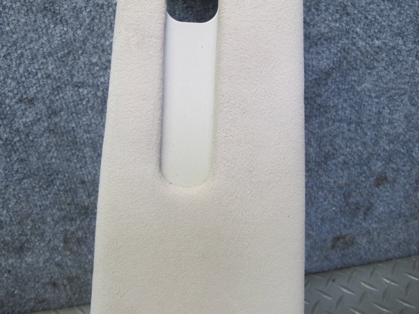 2003-2007 Lexus UZJ100L LX470 Center Upper B Pillar Trim Cover Panel Set