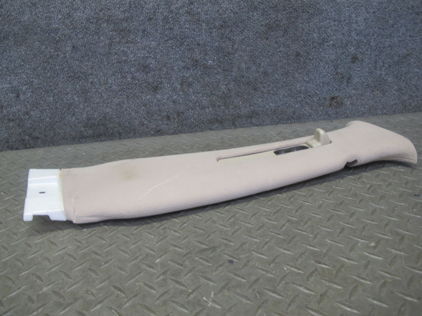 2003-2007 Lexus UZJ100L LX470 Center Upper B Pillar Trim Cover Panel Set