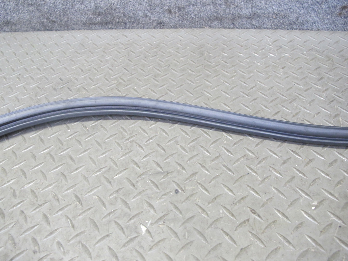 00-09 Honda S2000 Rear Trunk Lid Weatherstrip Rubber Seal Gasket OEM