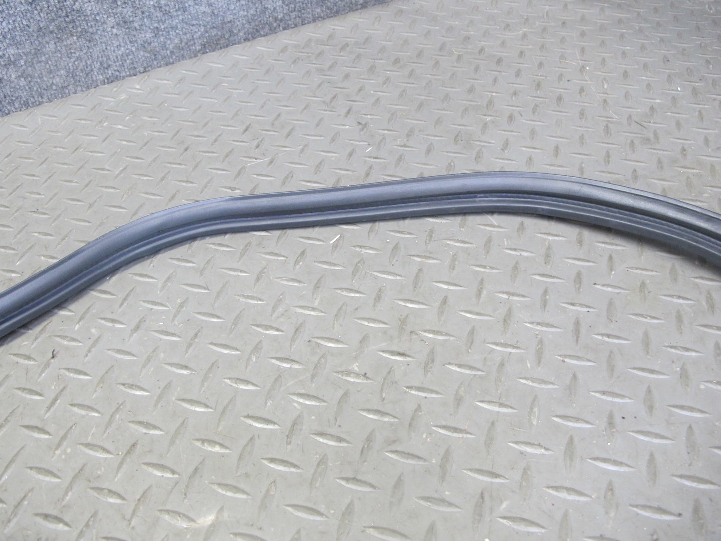 00-09 Honda S2000 Rear Trunk Lid Weatherstrip Rubber Seal Gasket OEM