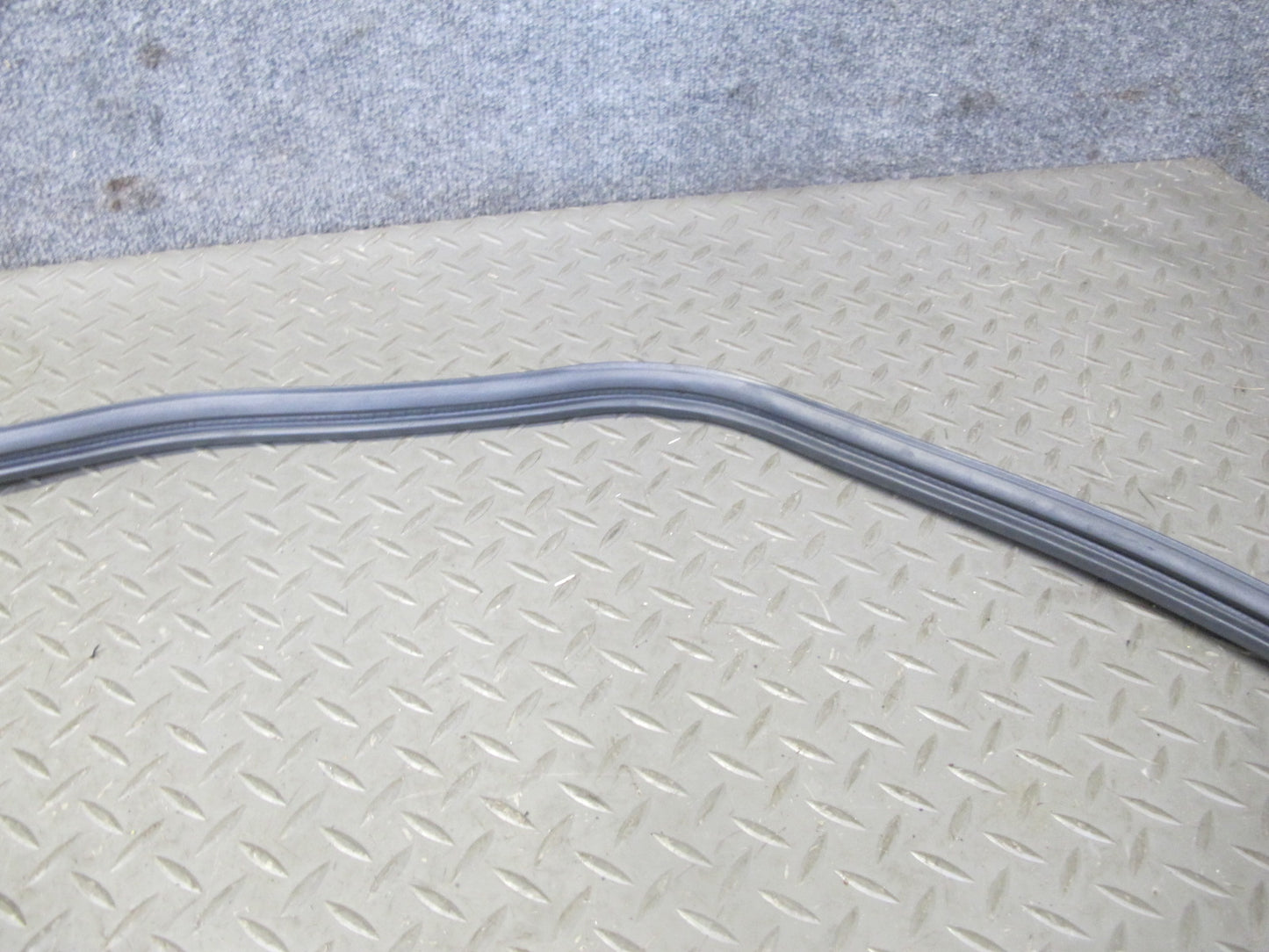 00-09 Honda S2000 Rear Trunk Lid Weatherstrip Rubber Seal Gasket OEM