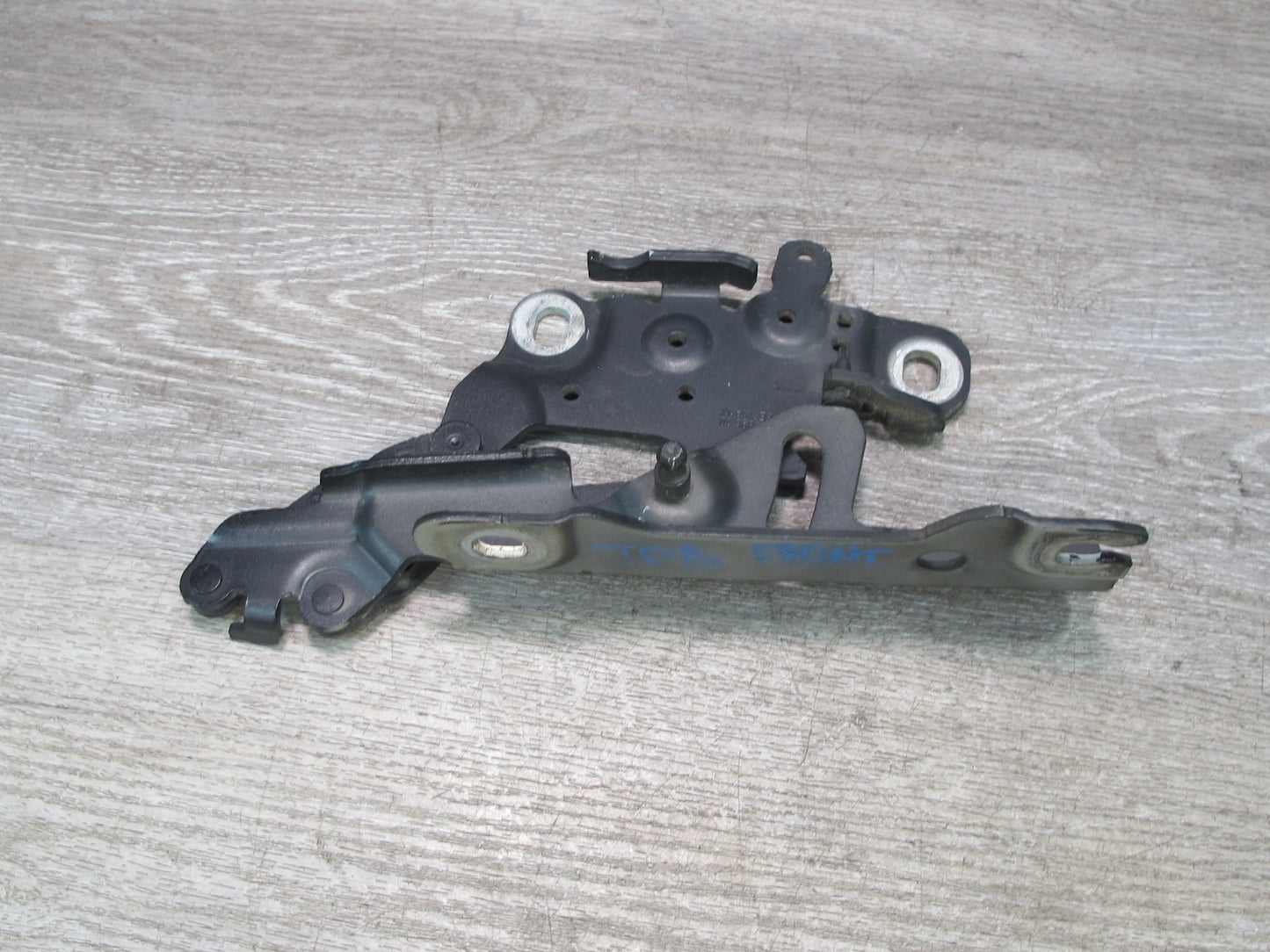 14-16 BMW F30 F31 F32 F33 F34 Set of 2 Front Left & Right Hood Hinge OEM