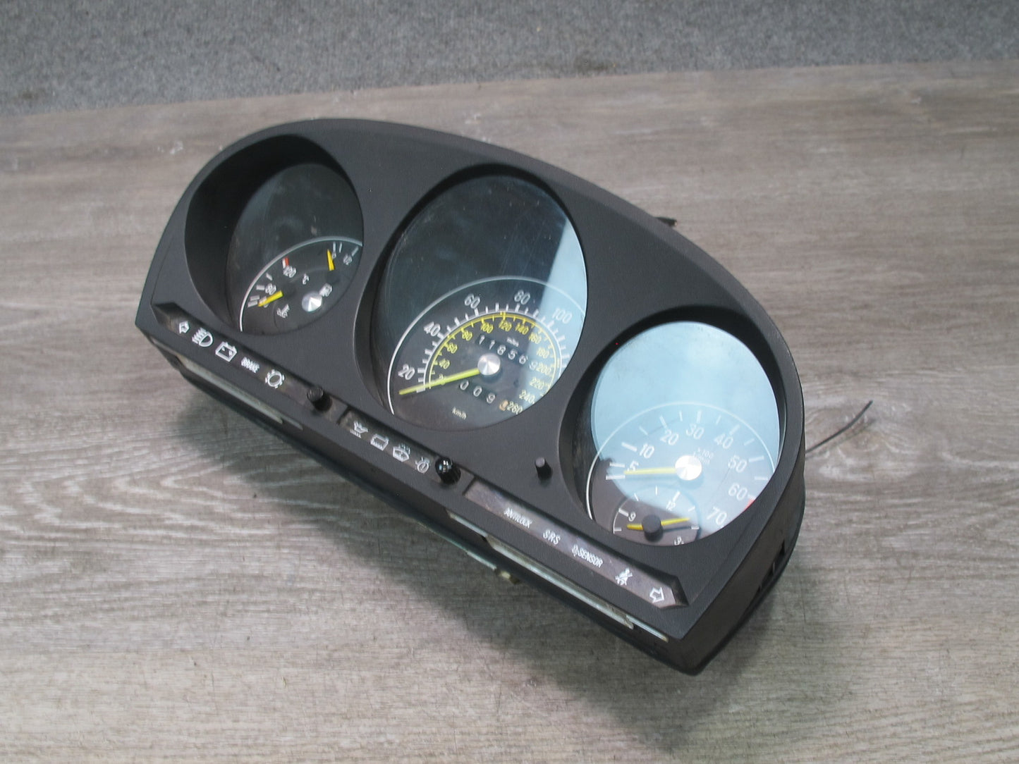 86-89 Mercedes R107 560SL Instrument Cluster Gauge Speedometer OEM