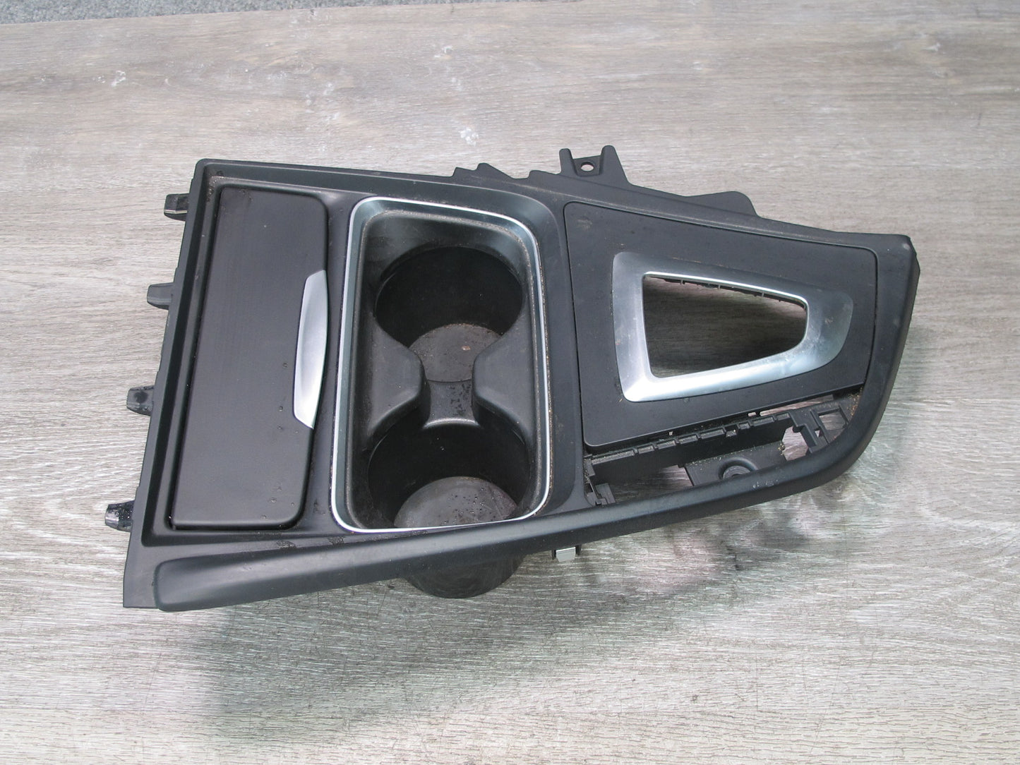 14-16 BMW F30 F34 F32 F33 F36 Front Center Console CUP Holder Trim Panel OEM
