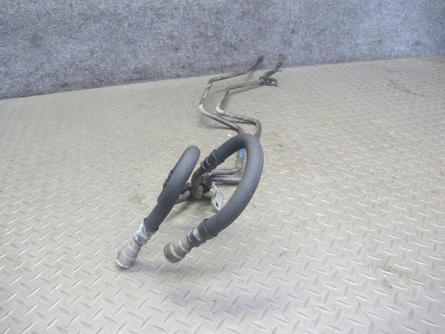 04-06 BMW E46 330i 330Ci A5S390R A/T Transmission Oil Cooler Pipe Line Set OEM
