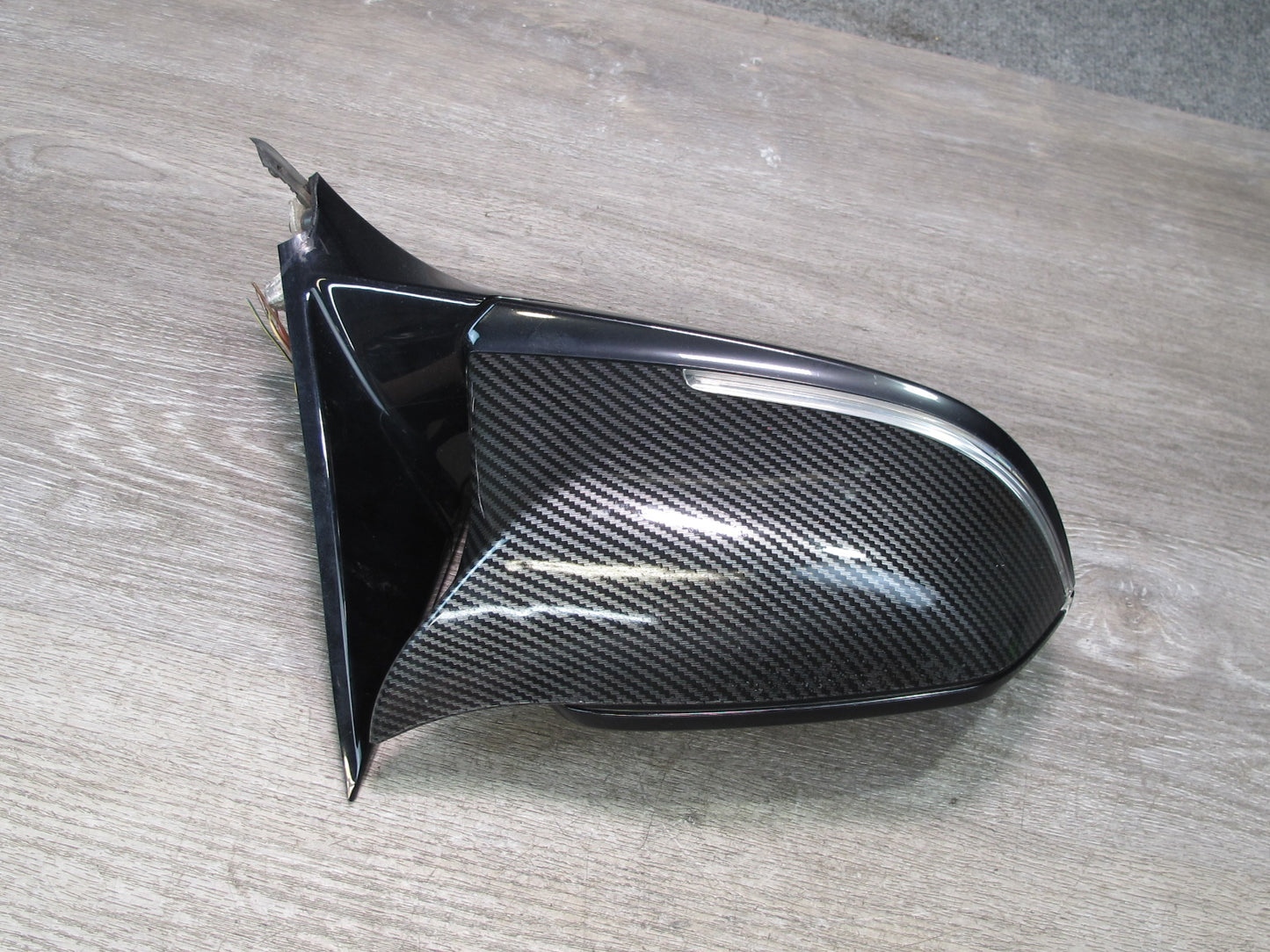 12-18 BMW F30 F31 Right Door Exterior Side View Heated Mirror w Carbon Cover