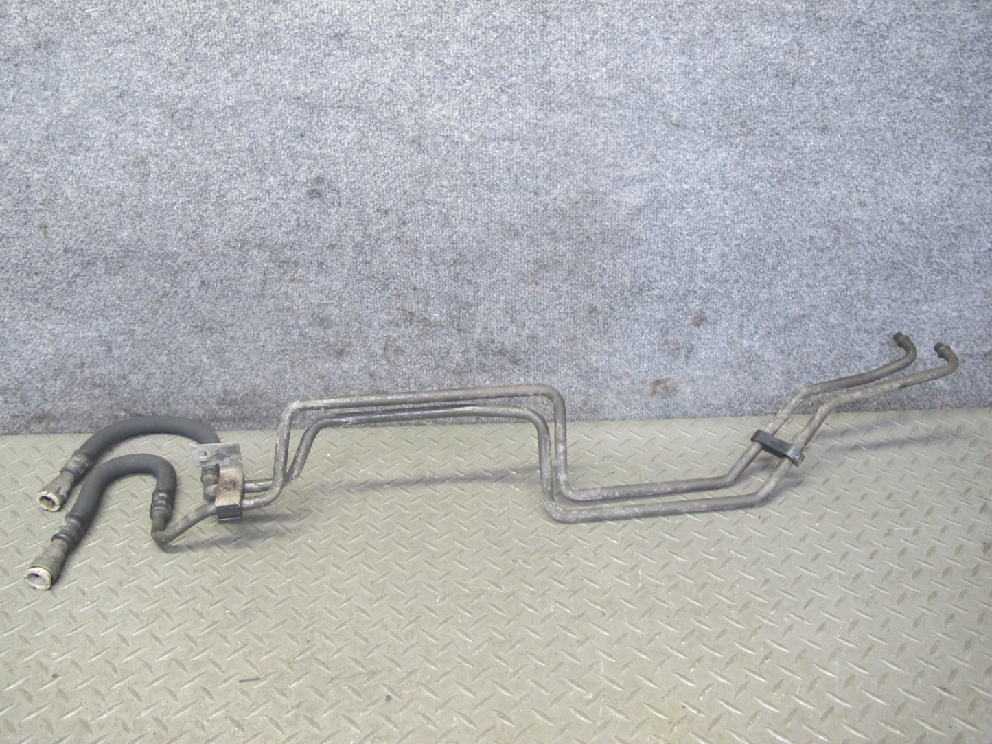 04-06 BMW E46 330i 330Ci A5S390R A/T Transmission Oil Cooler Pipe Line Set OEM