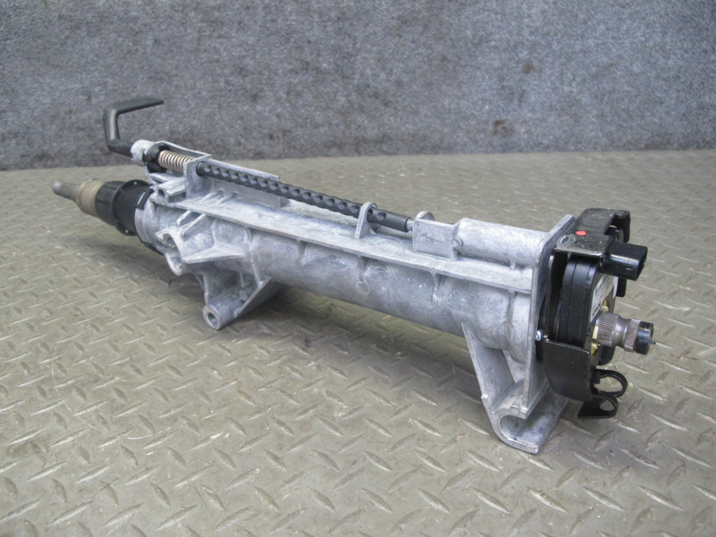 2003-2004 Porsche Boxster 986 Steering Column W/ Angle Sensor 99660611900