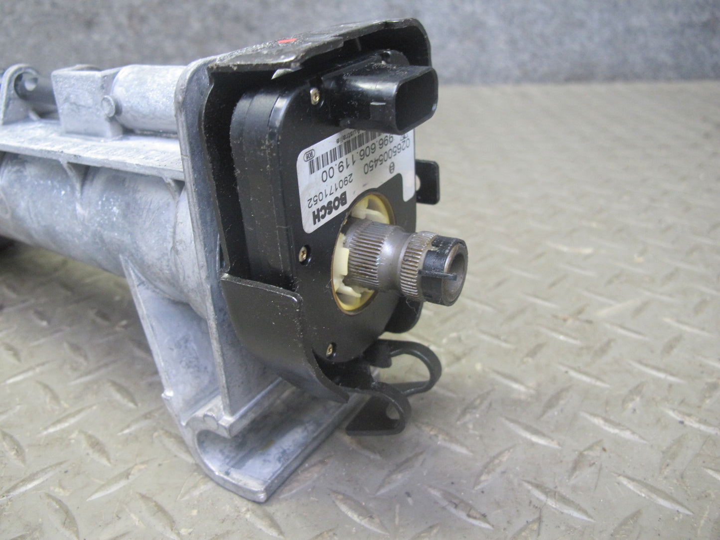 2003-2004 Porsche Boxster 986 Steering Column W/ Angle Sensor 99660611900