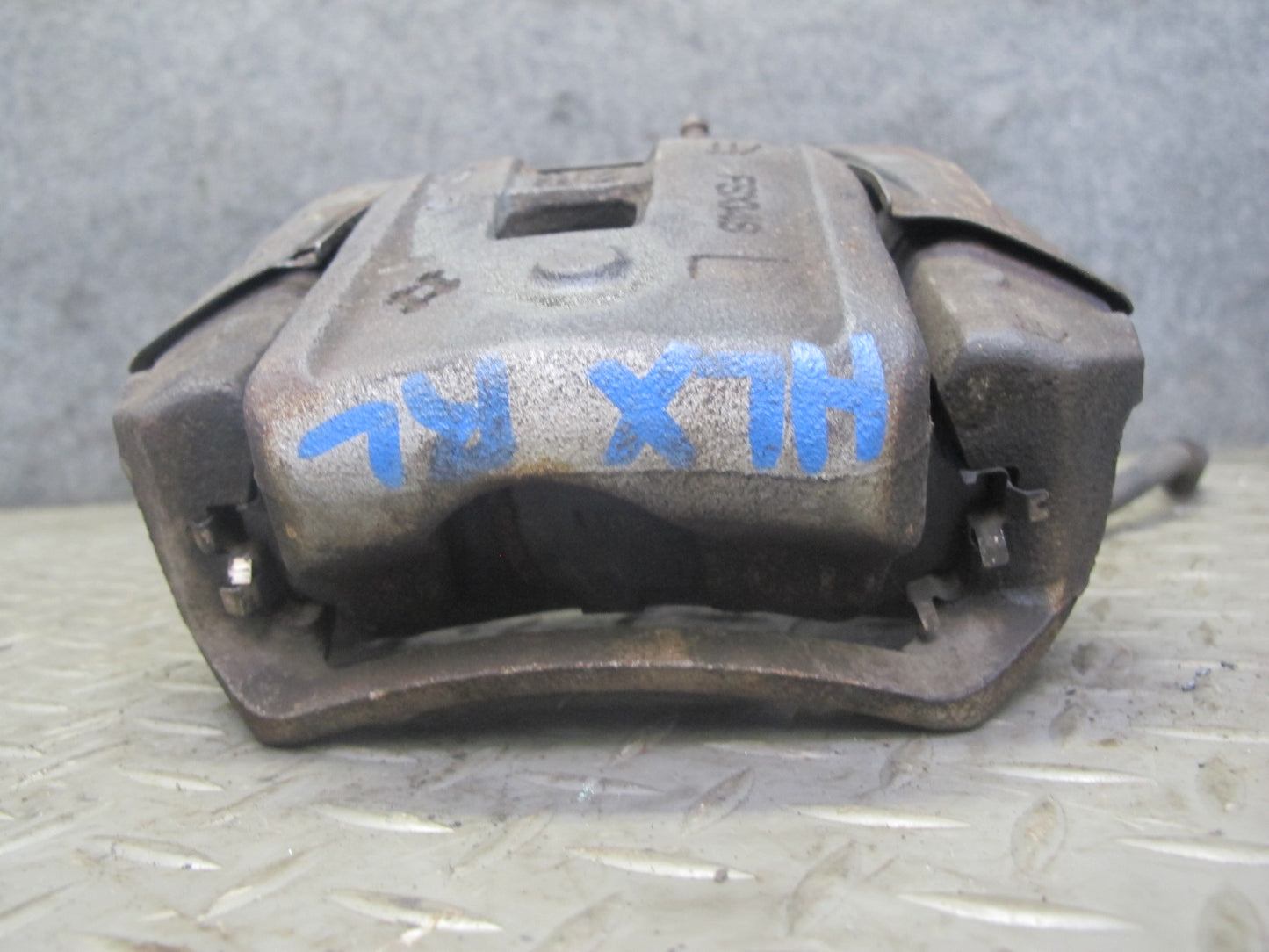 2003-2007 Lexus UZJ100L LX470 AWD Rear Left & Right Brake Caliper Set of 2