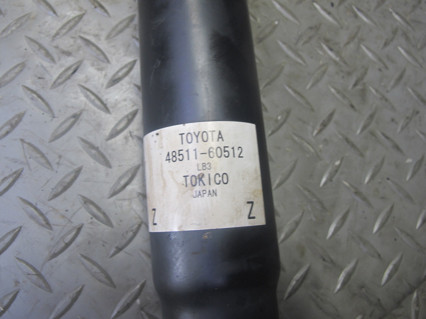 1998-2007 Lexus UZJ100L LX470 Front Left & Right Strut Shock Absorber Set of 2
