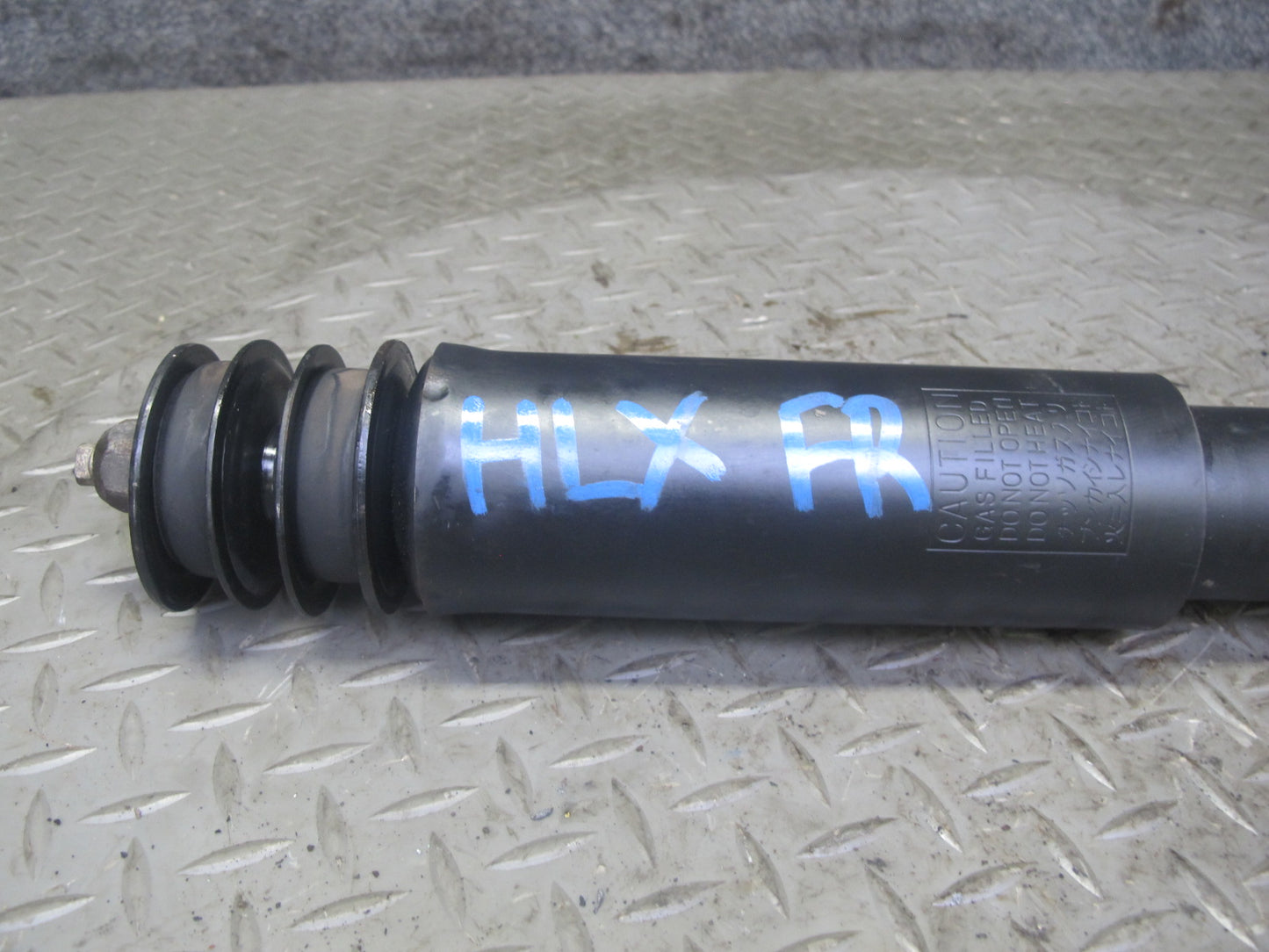1998-2007 Lexus UZJ100L LX470 Front Left & Right Strut Shock Absorber Set of 2