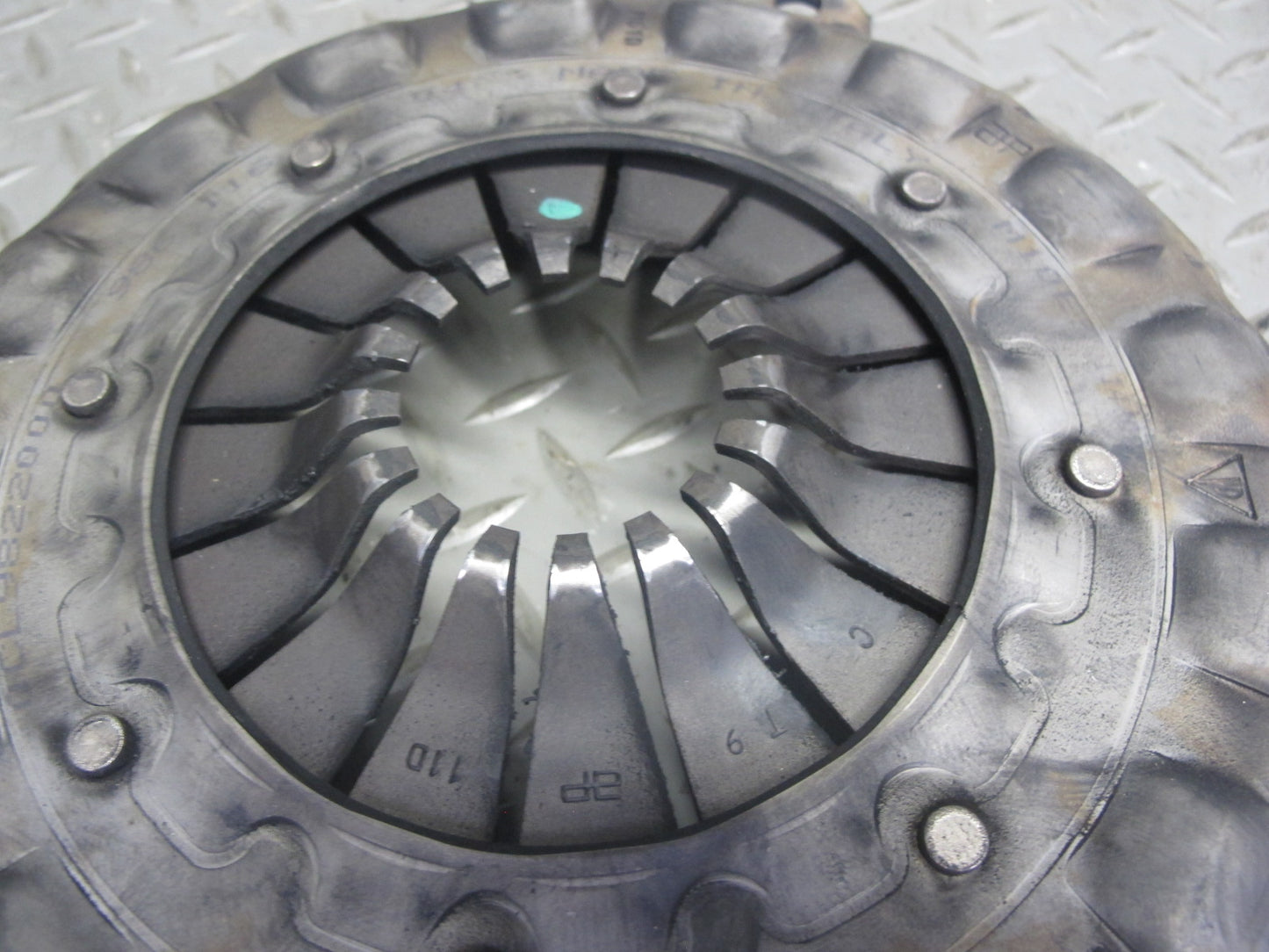 00-04 Porsche Boxster 986 2.7L M/T Transmission Flywheel Flex Plate Clutch Set