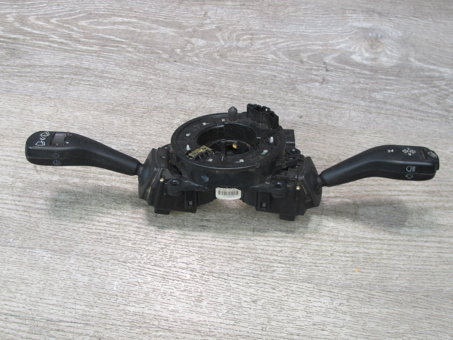 01-06 BMW E46 CONVERTIBLE STEERING COLUMN MULTI SWITCH CLOCK SPRING OEM