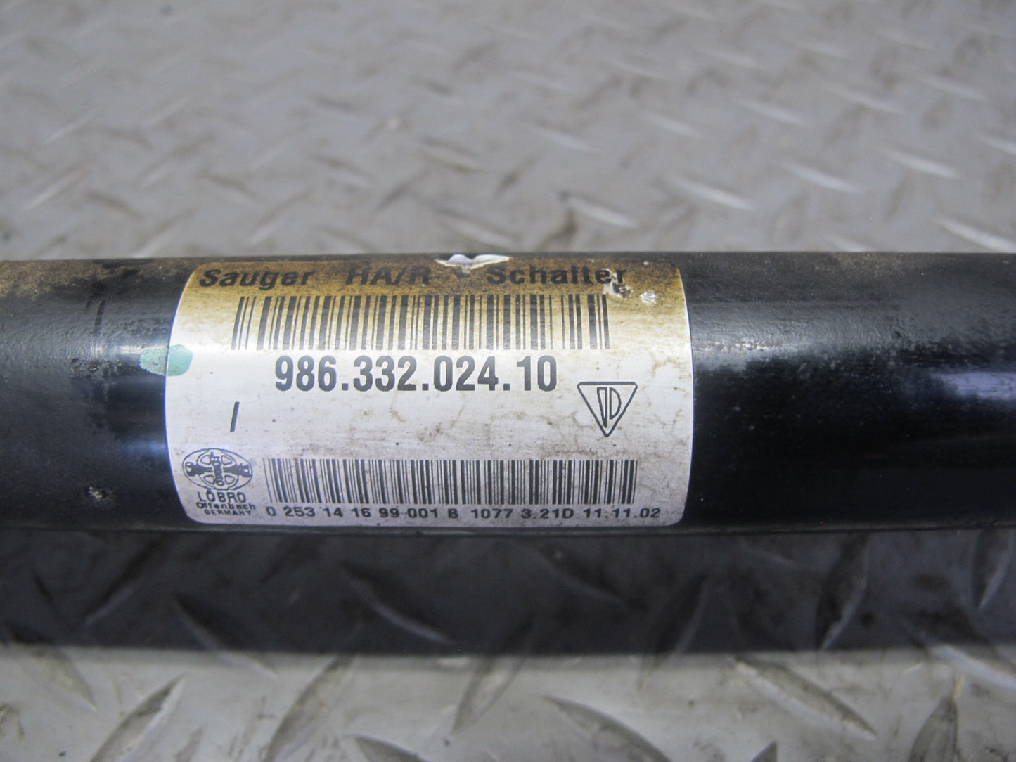 2003-2004 Porsche Boxster 986 M/T 5-SPEED Rear Right Side Suspension Axle Shaft