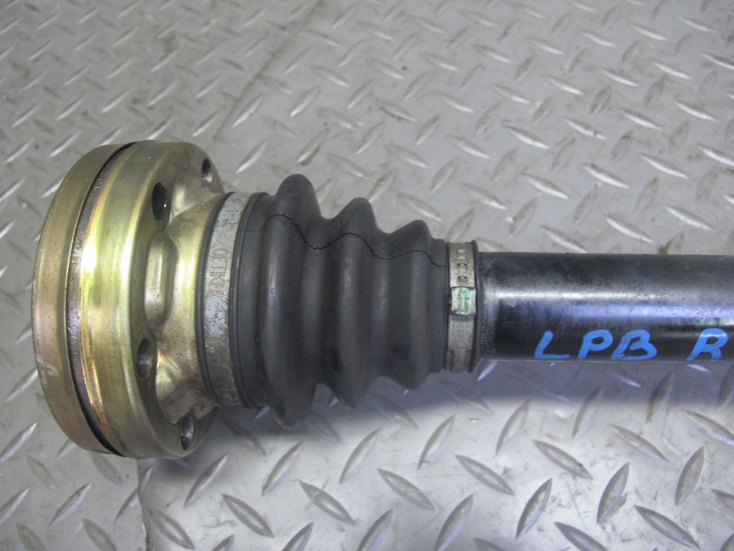 2003-2004 Porsche Boxster 986 M/T 5-SPEED Rear Right Side Suspension Axle Shaft