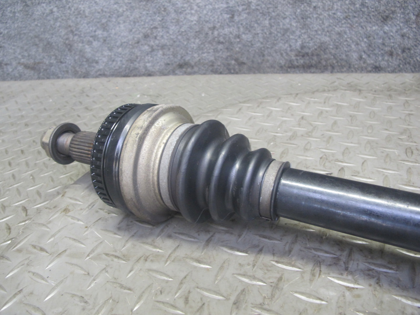 2003-2004 Porsche Boxster 986 M/T 5-SPEED Rear Right Side Suspension Axle Shaft