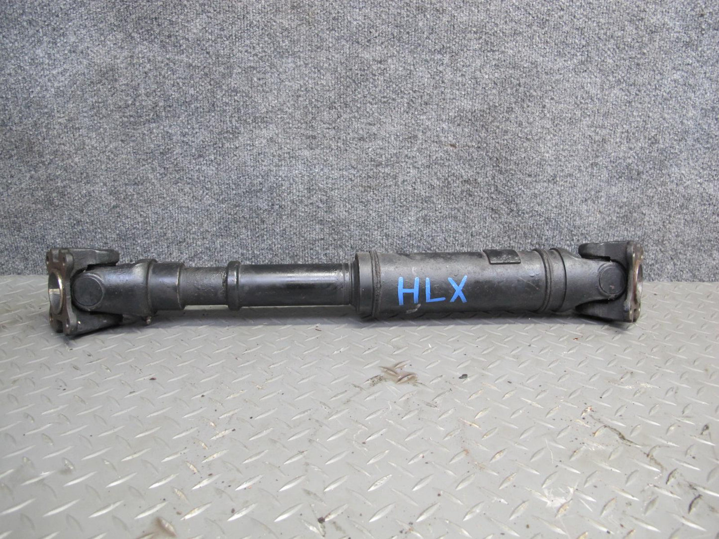 2003-2007 Lexus LX470 4.7L 4WD A/T Front Drive Shaft Driveshaft