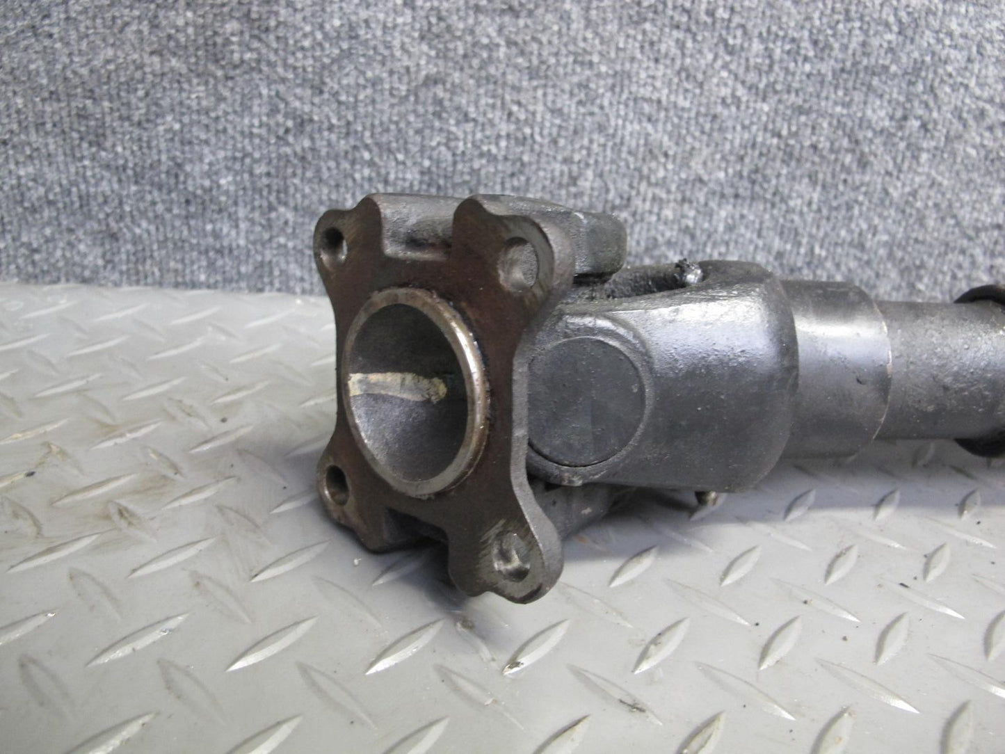 2003-2007 Lexus LX470 4.7L 4WD A/T Front Drive Shaft Driveshaft