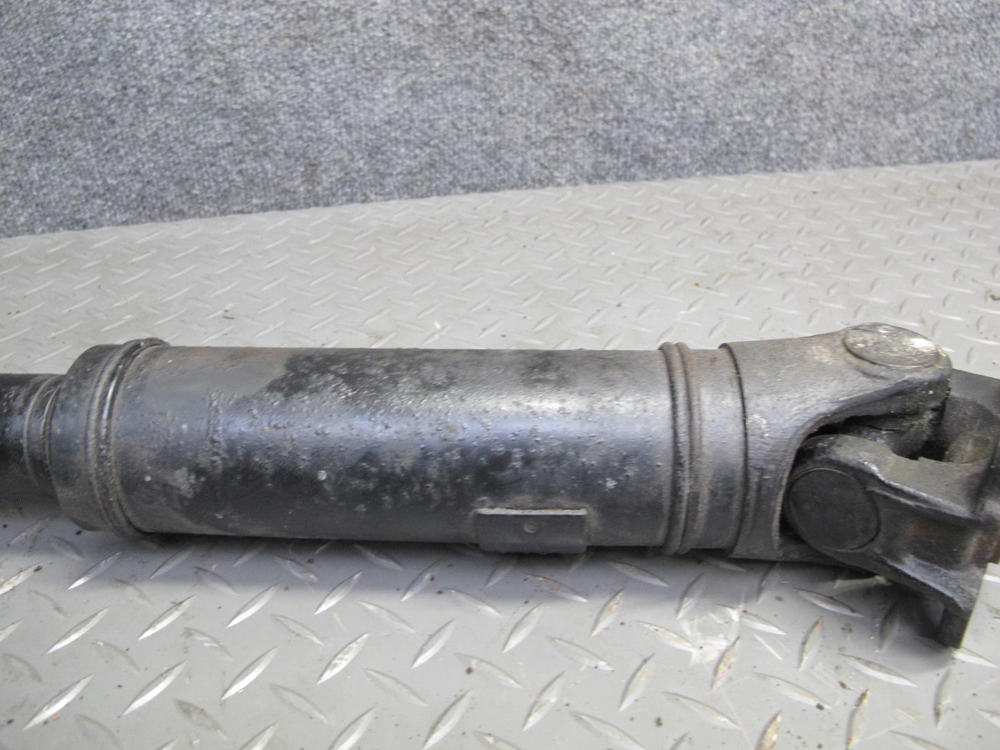 2003-2007 Lexus LX470 4.7L 4WD A/T Front Drive Shaft Driveshaft