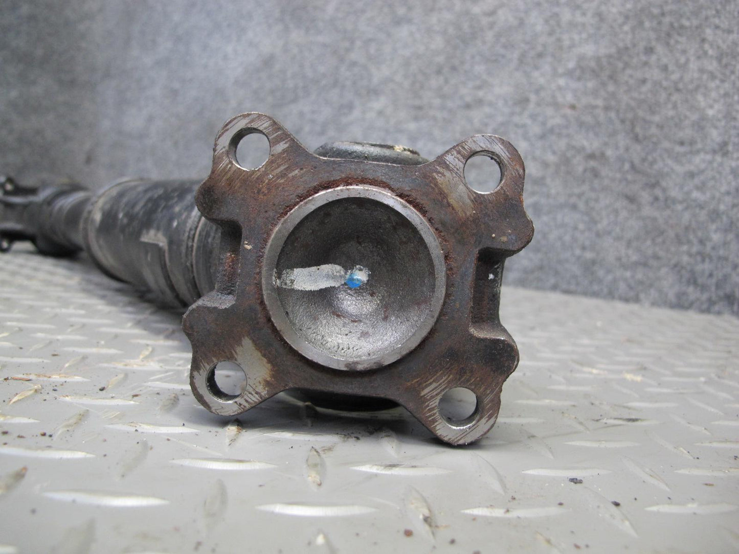 2003-2007 Lexus LX470 4.7L 4WD A/T Front Drive Shaft Driveshaft