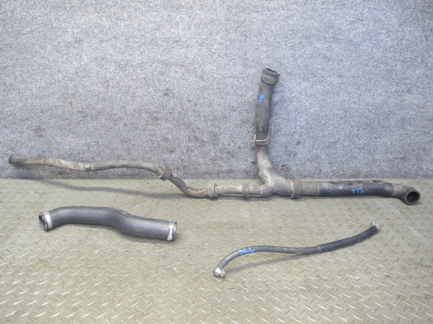 86-89 Mercedes R107 560SL M117 Engine Radiator Coolant Hose Pipe Line Set OEM
