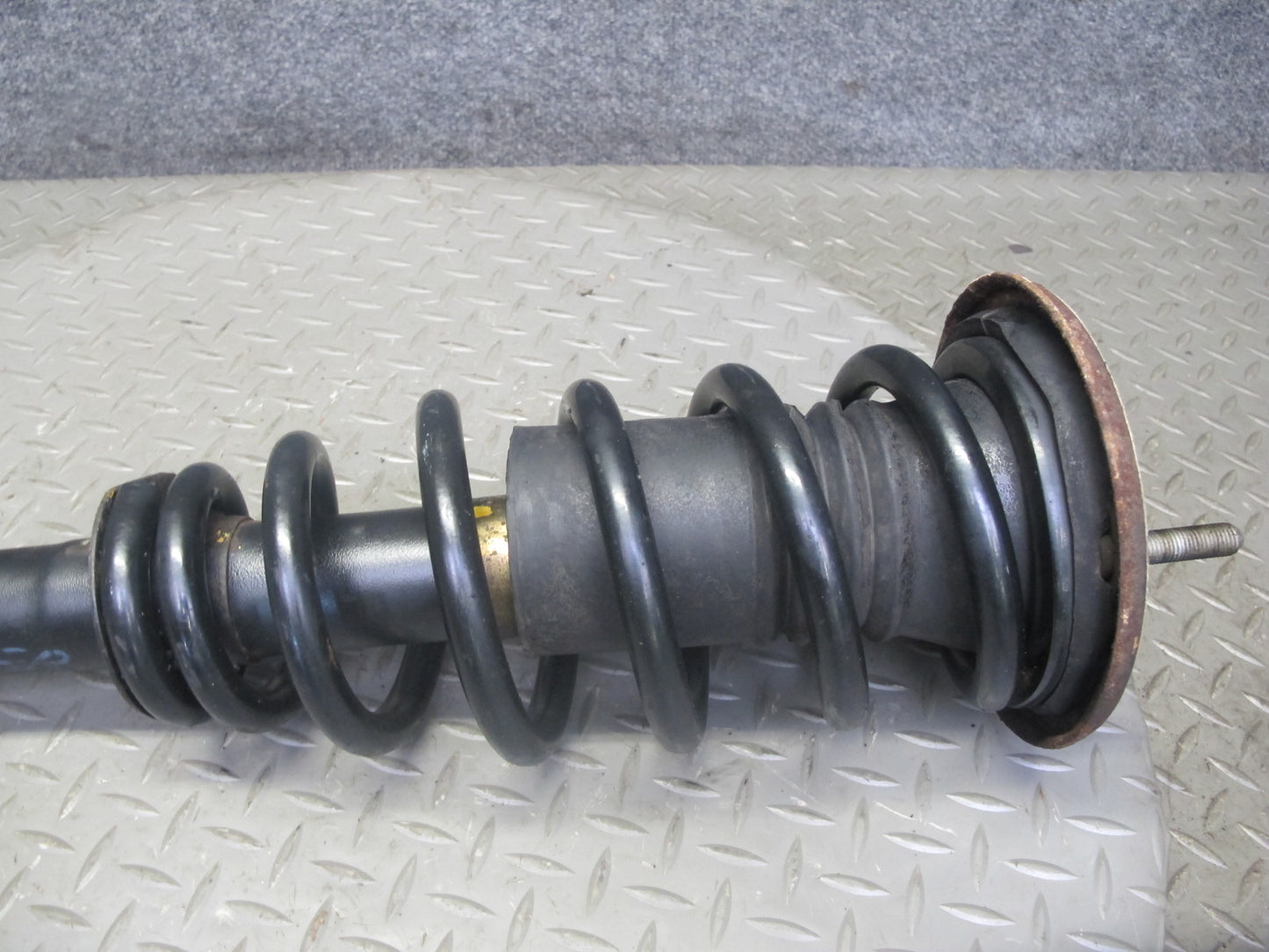 98-05 Lexus GS430 GS300 Front Left & Right Strut Shock Absorber Set 106K OEM