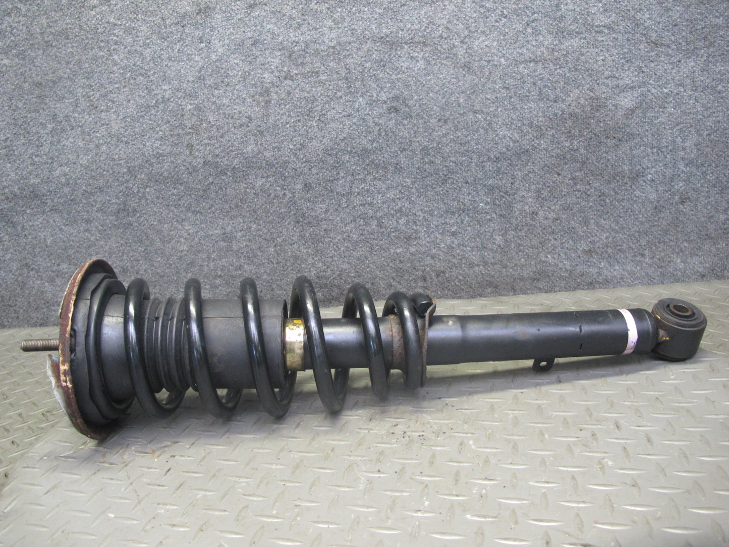 98-05 Lexus GS430 GS300 Front Left & Right Strut Shock Absorber Set 106K OEM